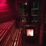 Tinyhouse Mit Pool, Outdoor Whirlpool Und Garten 펜션 *