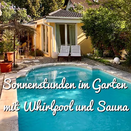 Tinyhouse Mit Pool, Outdoor Whirlpool Und Garten Dom wakacyjny