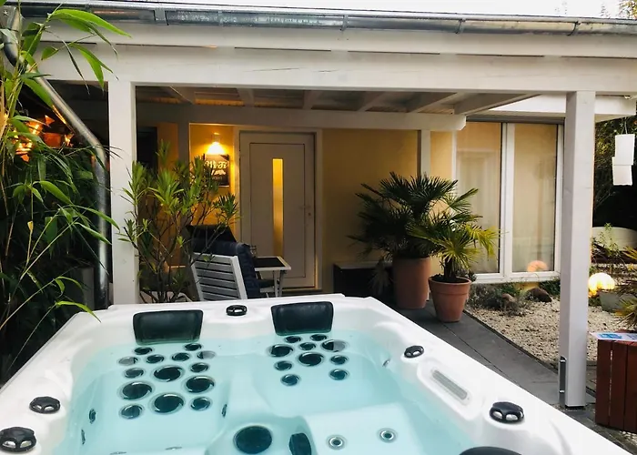 Tinyhouse Mit Pool, Outdoor Whirlpool Und Garten Сasa de vacaciones Petershagen-Eggersdorf