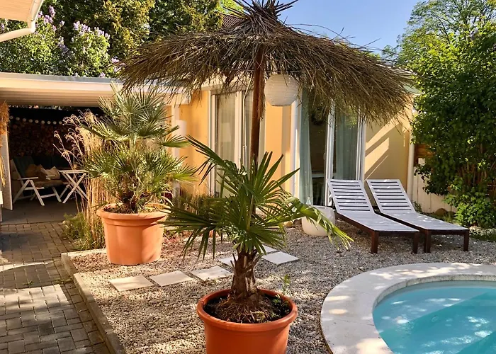 Tinyhouse Mit Pool, Outdoor Whirlpool Und Garten Petershagen-Eggersdorf