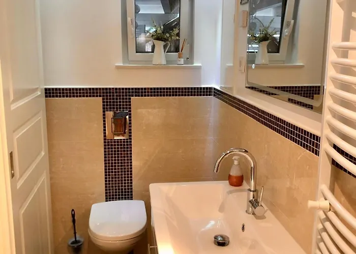 Tinyhouse Mit Pool, Outdoor Whirlpool Und Garten * Petershagen-Eggersdorf